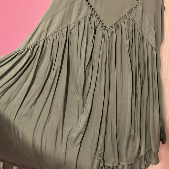 Romeo & Juliet Couture Sea Green/Blue Dress - Picture 4 of 7